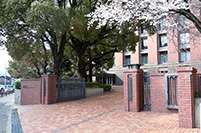 京都薬科大学